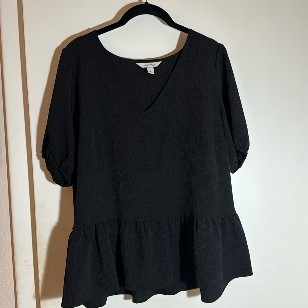 Beautiful Nine West Blouse